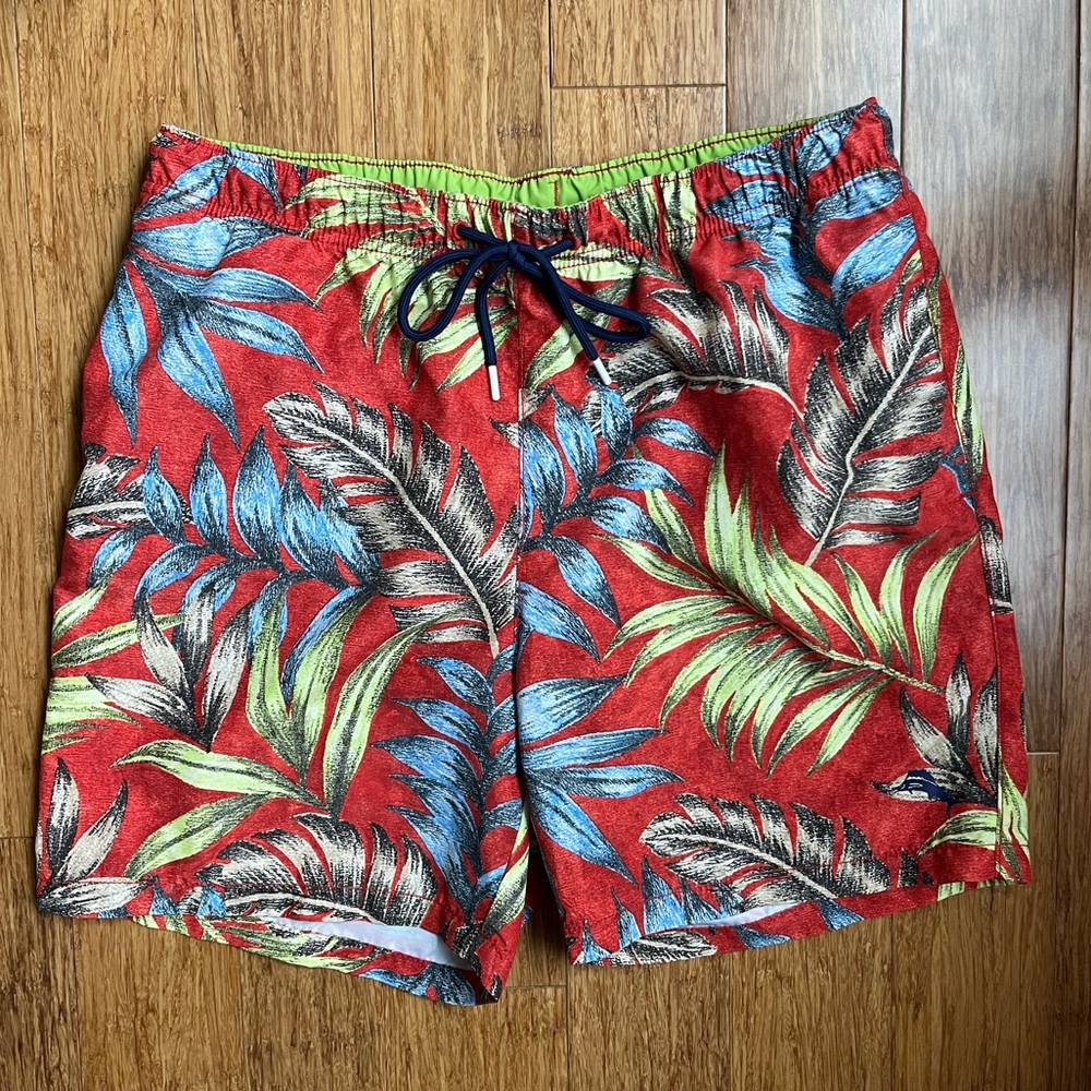 Tommy Bahama Swim Trunks Mesh Lining Pockets Drawstring Medium Red leaf